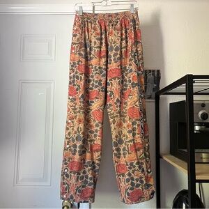 FA FUCKING AWESOME cream pink floral snap button up‎ straight leg sweat pants